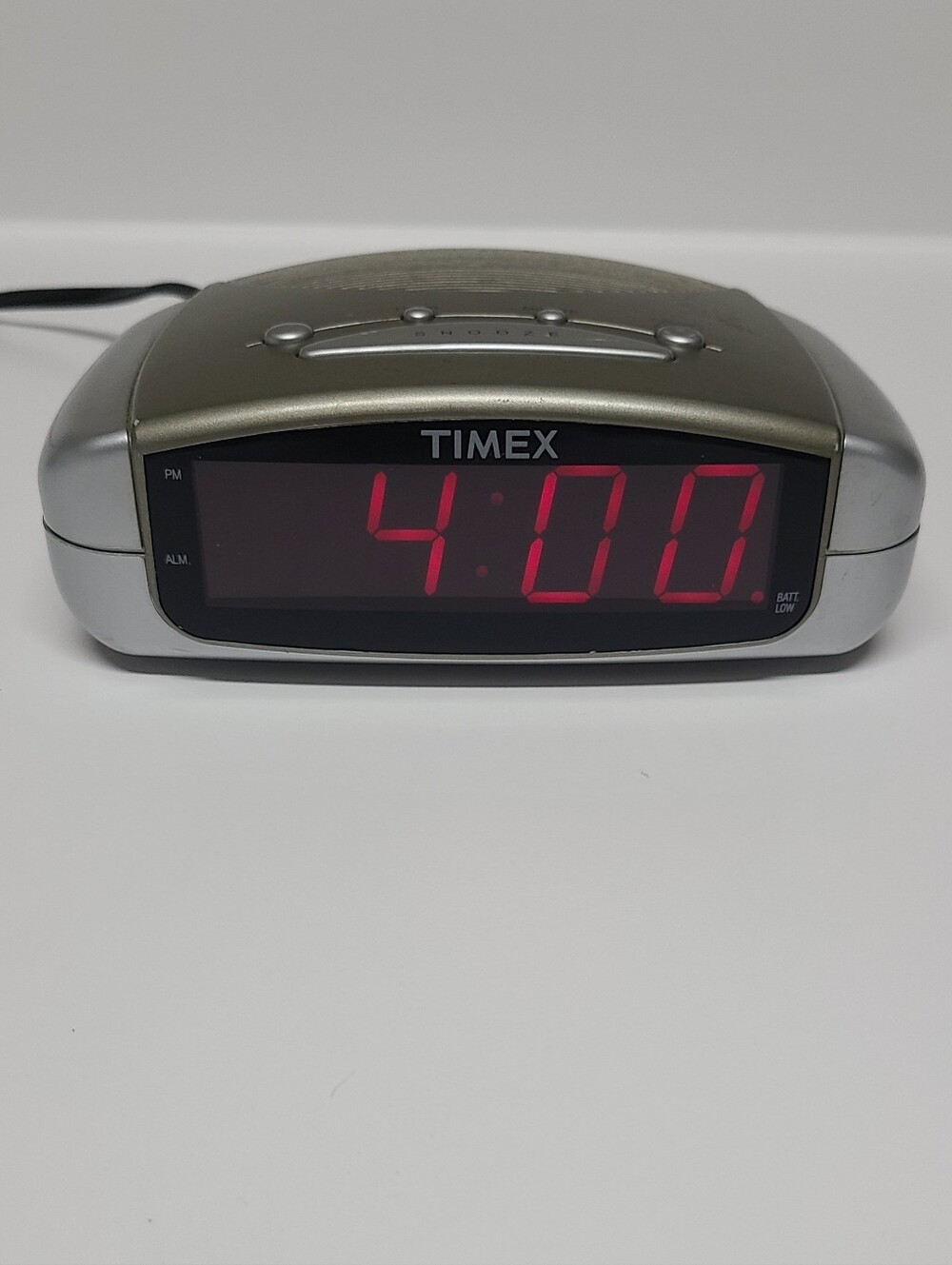 Timex T109S Digital Alarm Clock Silver Extra Loud LED Vintage Tested
